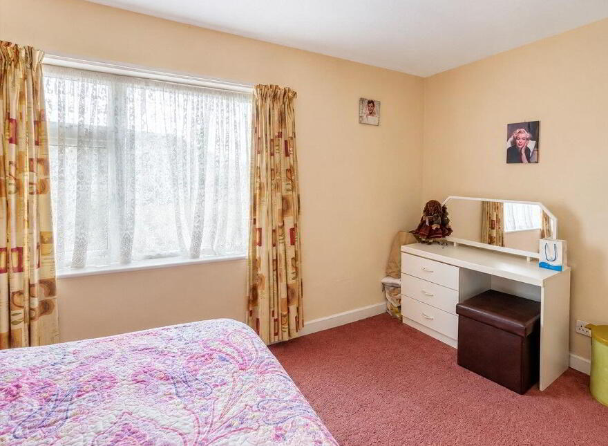 Lough Bo Crossroads, Riverstown, F52XF79