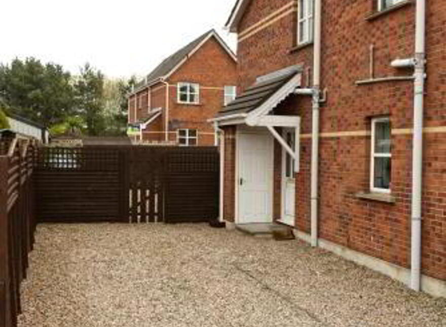 34 Whitethorn Avenue, Newtownards, BT23 8WT