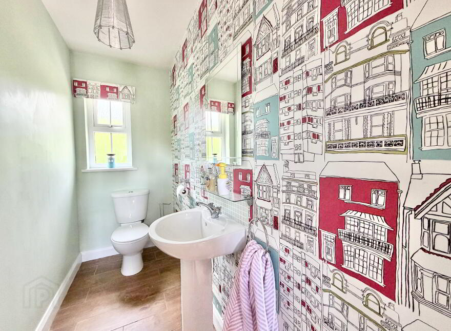 37 Kingarrow Road, Omagh, BT79 7TX
