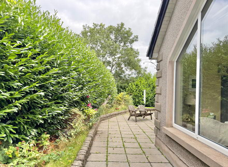 37 Kingarrow Road, Omagh, BT79 7TX