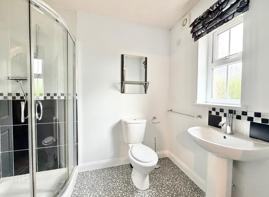 37 Kingarrow Road, Omagh, BT79 7TX