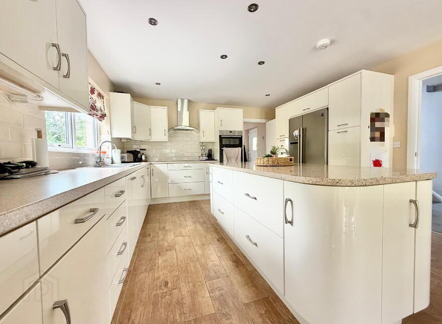 37 Kingarrow Road, Omagh, BT79 7TX
