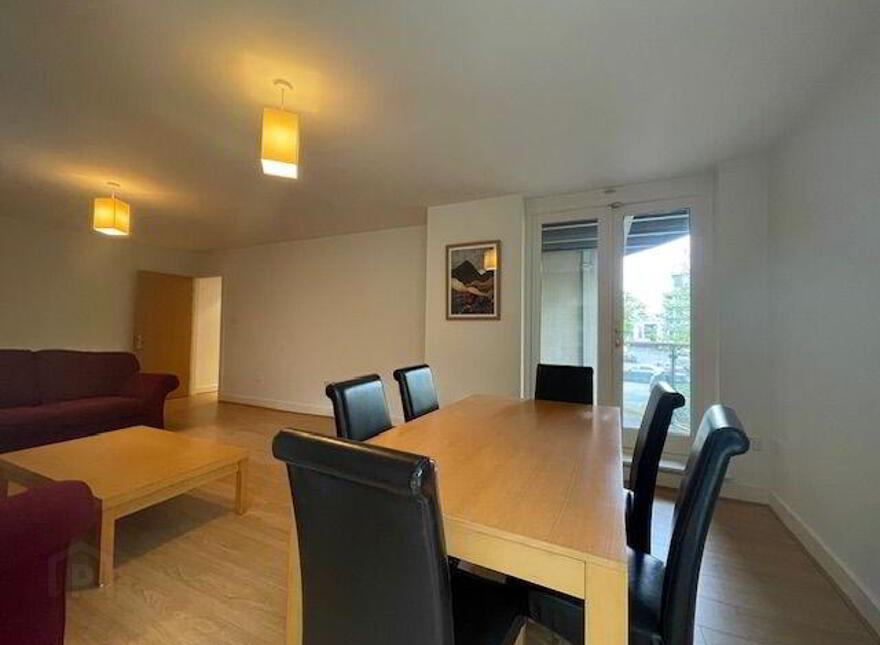 Dundrum Gate, Dundrum, Dundrum, D16W665