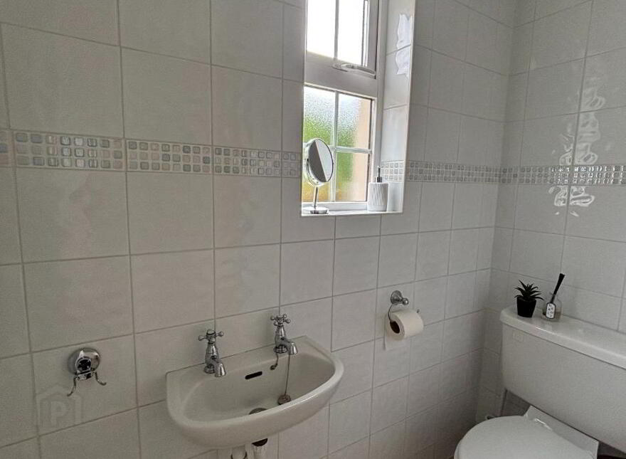 8 Castleowen, Ashgrove Road, Newry, BT34 1GF