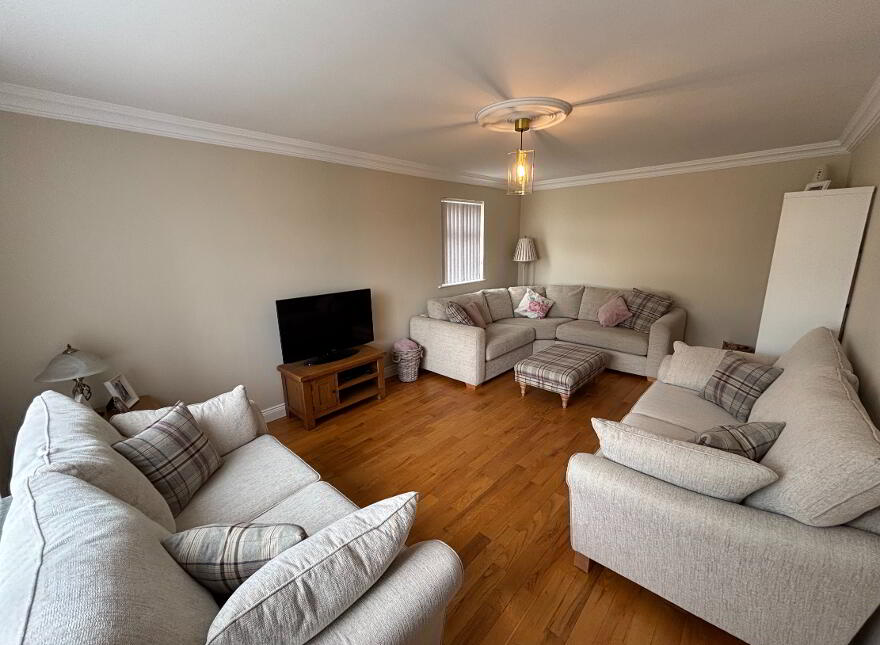 8 Castleowen, Ashgrove Road, Newry, BT34 1GF