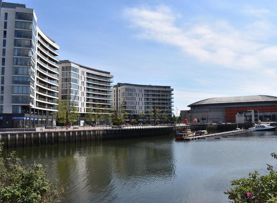 Apartment 9.18 2i Queens Road, Belfast, BT3 9FL photo