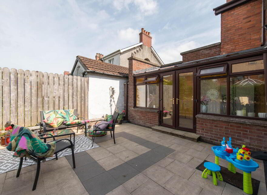 12 Hillview Drive, Newtownabbey, BT36 5HG