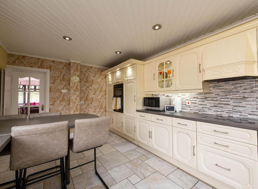 12 Hillview Drive, Newtownabbey, BT36 5HG