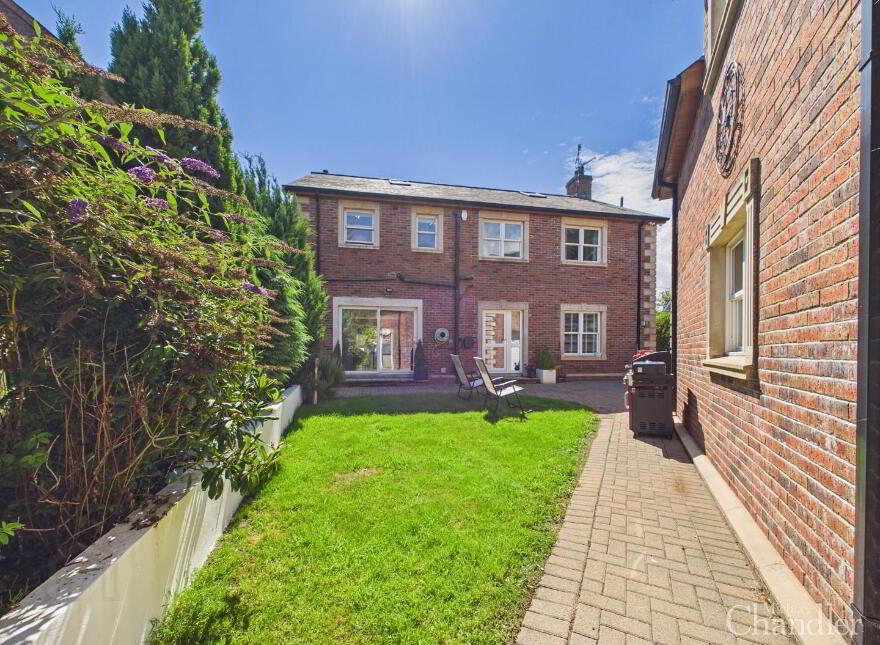 Brook Grange, 3 Church Road, Boardmills, Lisburn, BT27 6UP