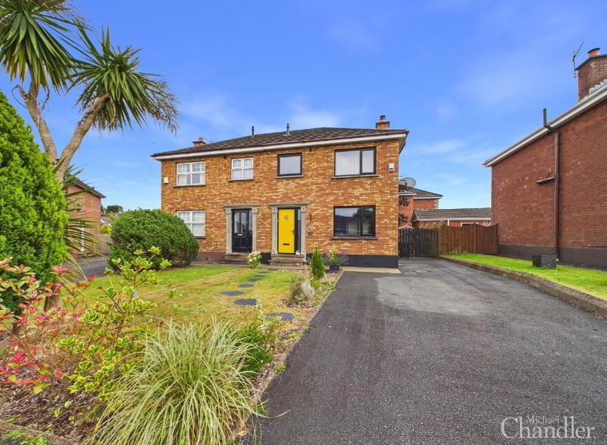 60 Greenwood Hill, Belfast, BT8 7WF