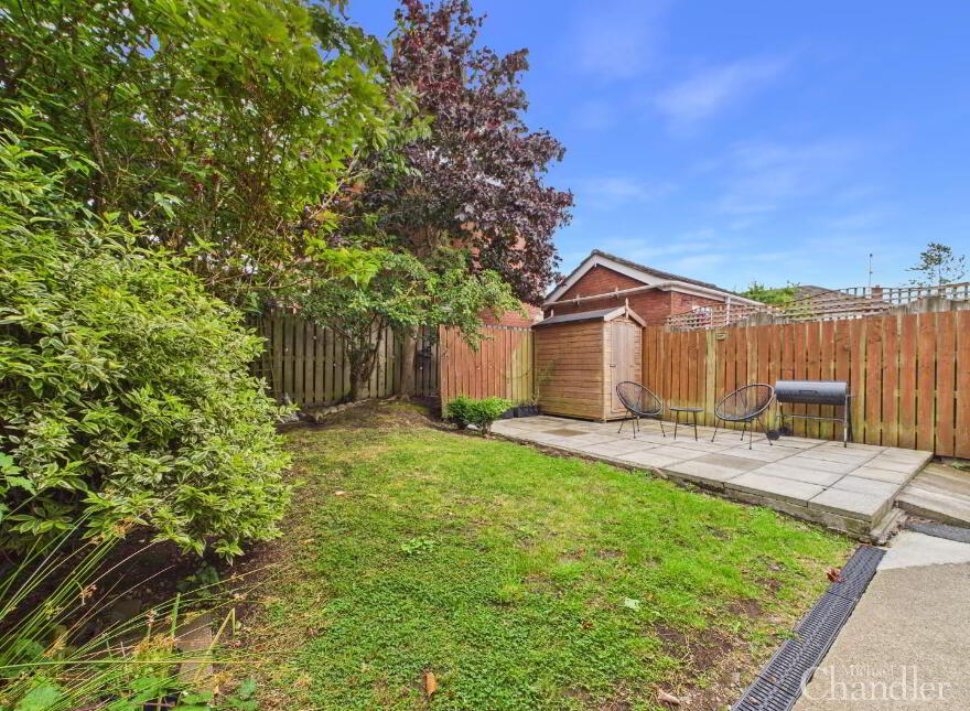 60 Greenwood Hill, Belfast, BT8 7WF
