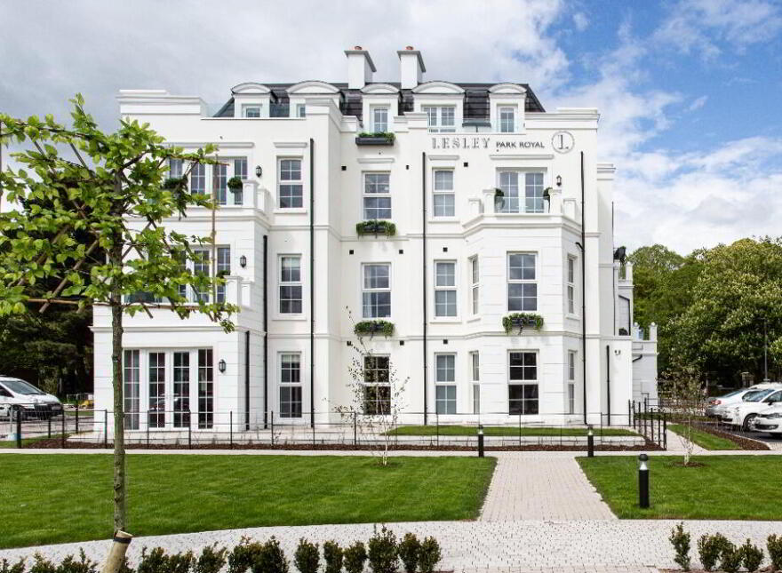 Apt 14, 1 Rosepark Gardens, Lesley Park Royal, Belfast, BT5 7LW