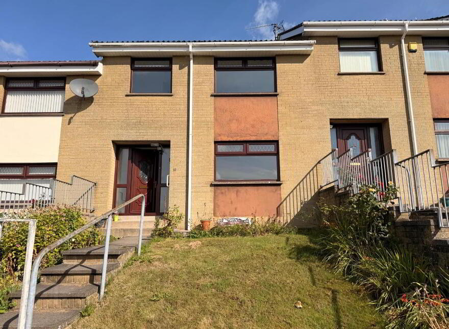 10 Weirs Row, Dromore, BT25 1BB