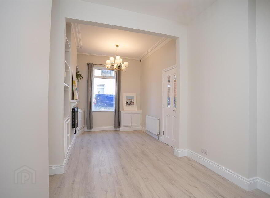 17 Kitchener Street, Belfast, BT12 6LE