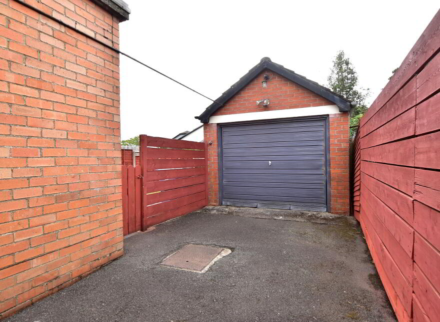 1 Fairview Park, Derriaghy, BT17 9HL