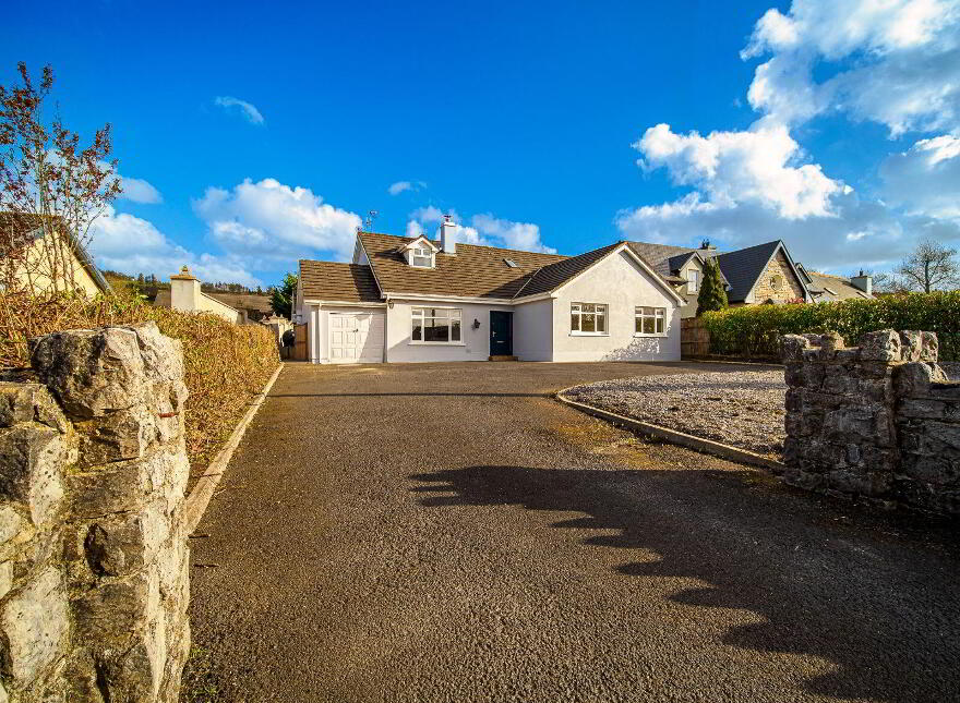 Killarney Road, Abbeyfeale, V94W9EA
