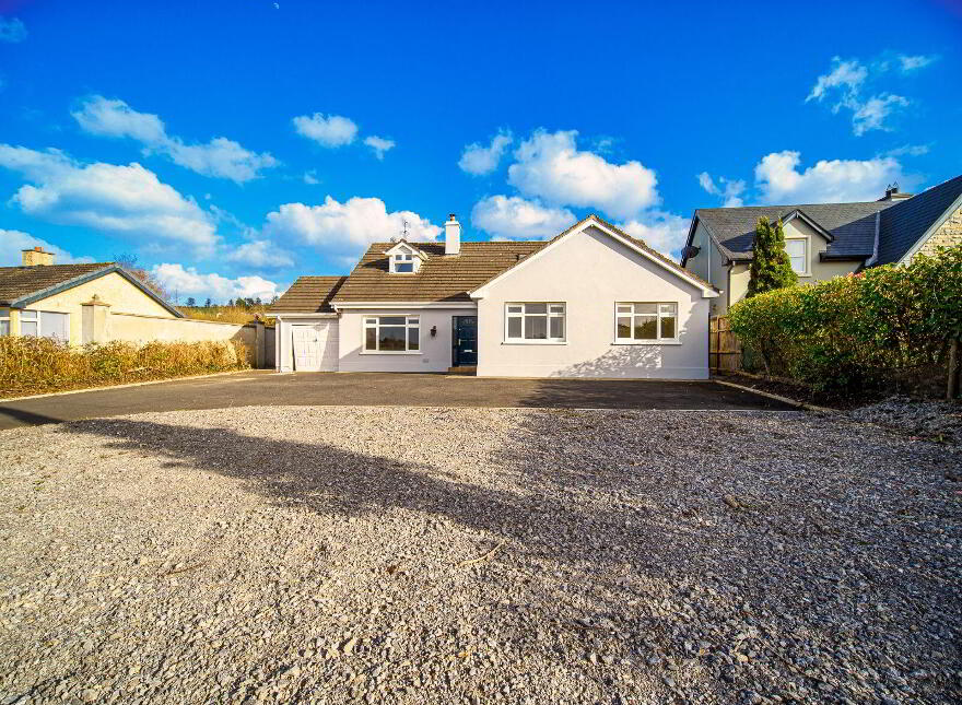 Killarney Road, Abbeyfeale, V94W9EA