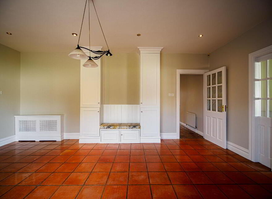 Killarney Road, Abbeyfeale, V94W9EA