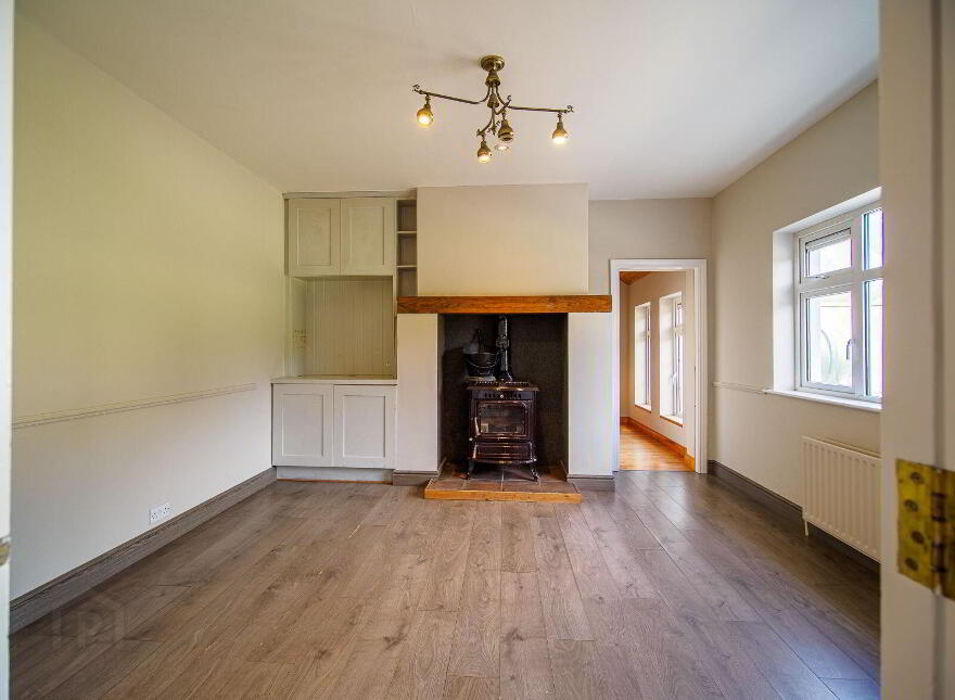 Killarney Road, Abbeyfeale, V94W9EA