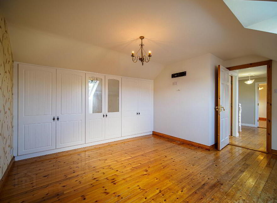 Killarney Road, Abbeyfeale, V94W9EA
