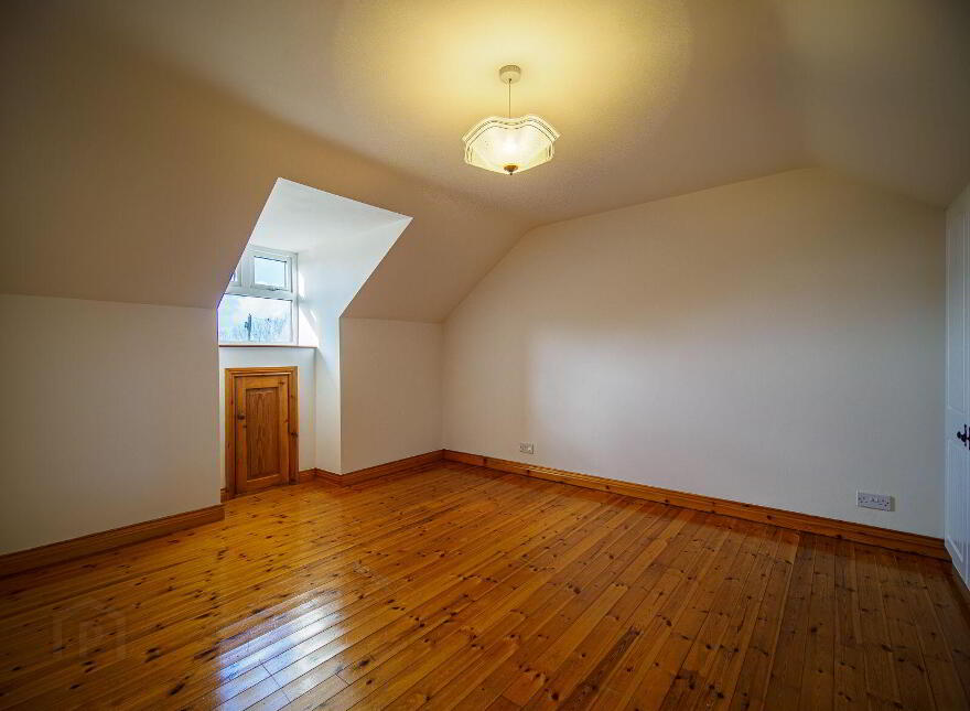 Killarney Road, Abbeyfeale, V94W9EA