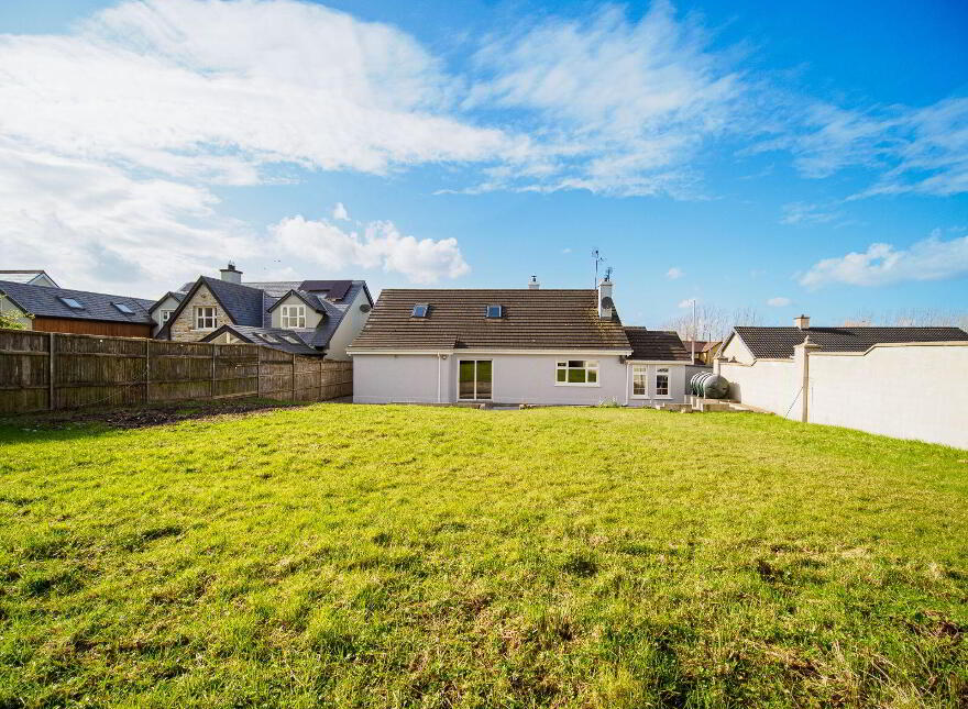 Killarney Road, Abbeyfeale, V94W9EA
