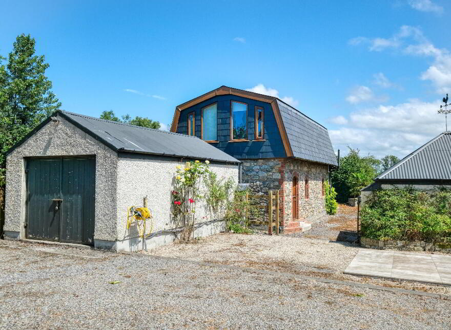 Killinbore, Colehill, N39Y9W6
