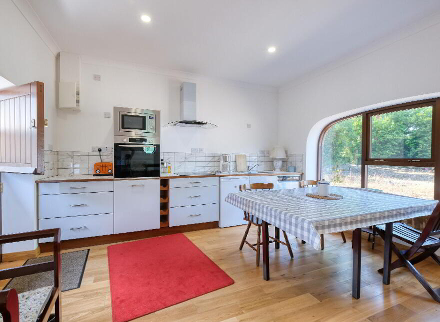 Killinbore, Colehill, N39Y9W6