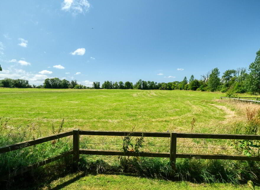 Killinbore, Colehill, N39Y9W6