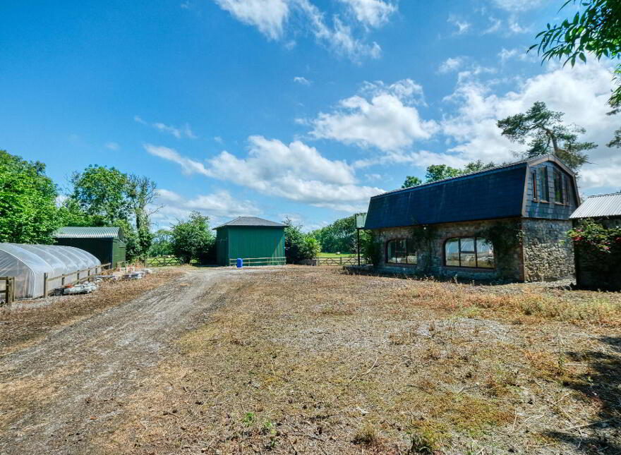 Killinbore, Colehill, N39Y9W6