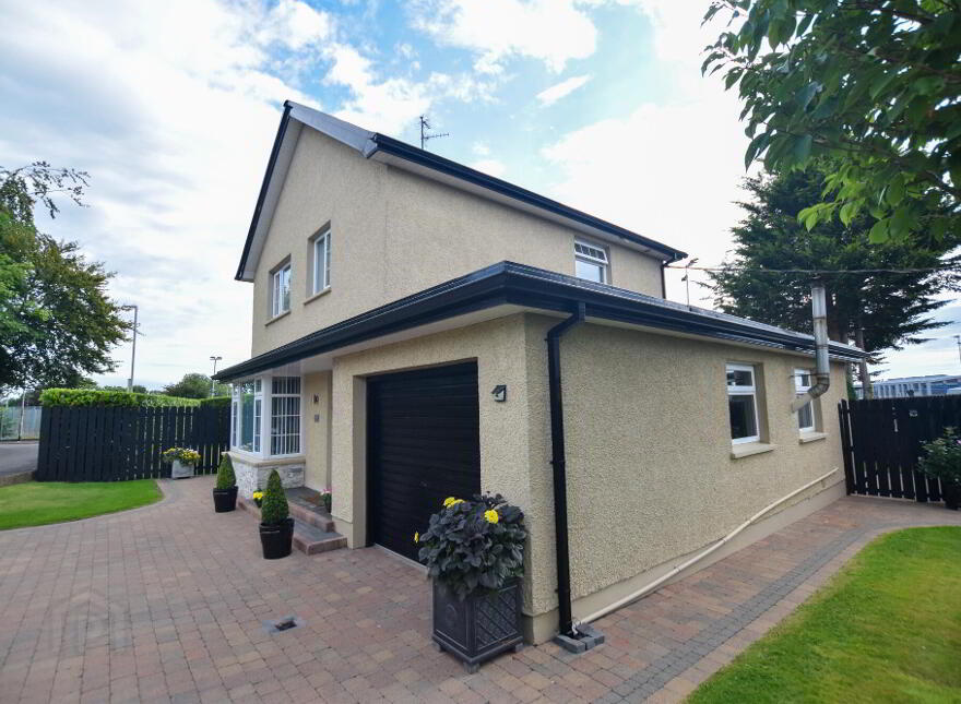 2 Fairhill Close, Cookstown, BT80 8DH