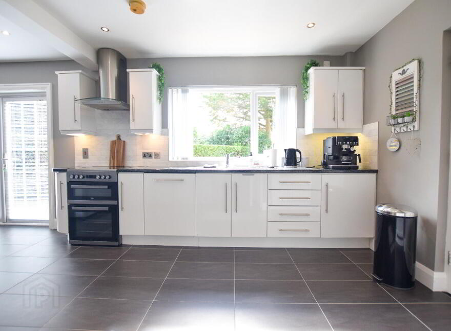 2 Fairhill Close, Cookstown, BT80 8DH