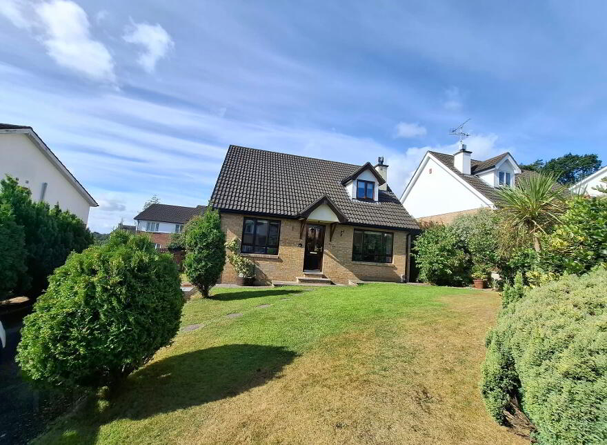 27 Bramble Wood, Dungannon, BT71 6FE photo