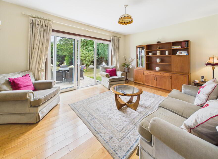 Benedine, Nenagh, E45KX88