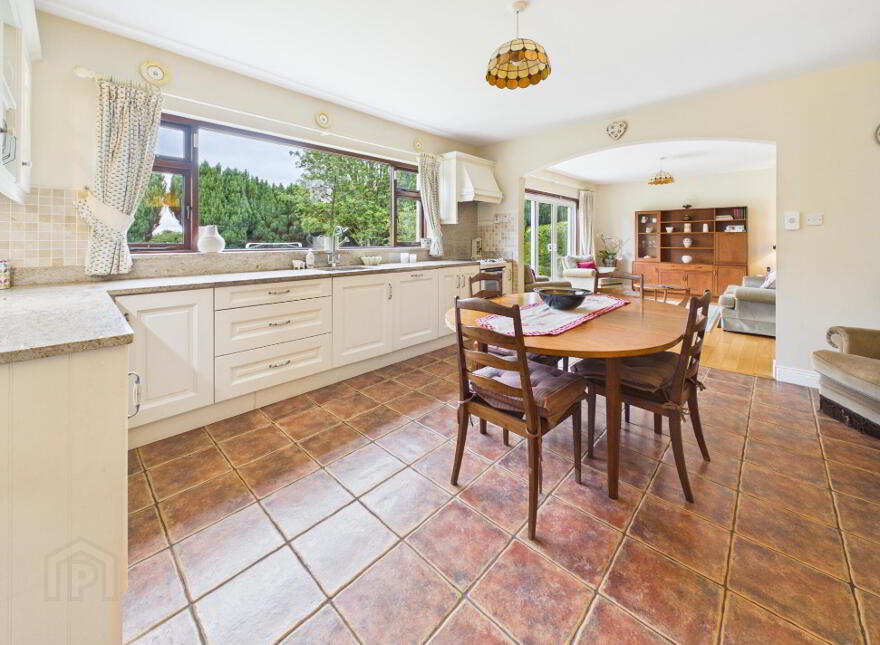 Benedine, Nenagh, E45KX88