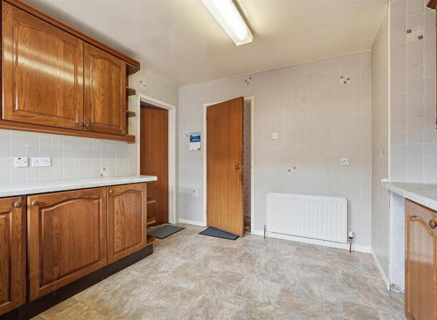 17 Moyra Park, Saintfield, BT24 7BG