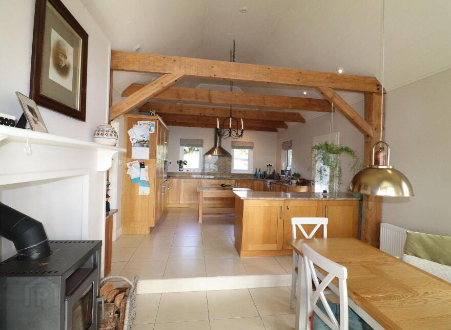 Sloe Cottage, Sloe Lane, Castlelough, Portroe, Nenagh, E45Y386