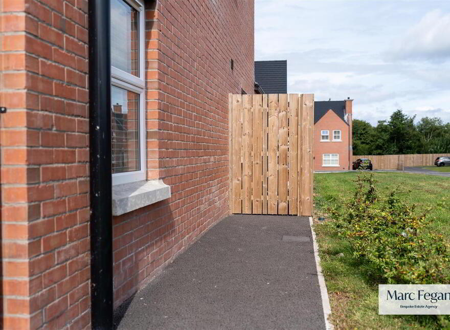 52 Rowan Manor, Tullygally, Craigavon, BT65 5AZ