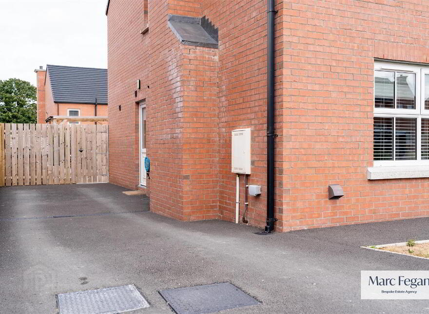 52 Rowan Manor, Tullygally, Craigavon, BT65 5AZ