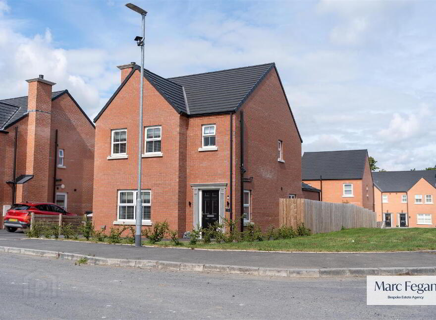 52 Rowan Manor, Tullygally, Craigavon, BT65 5AZ