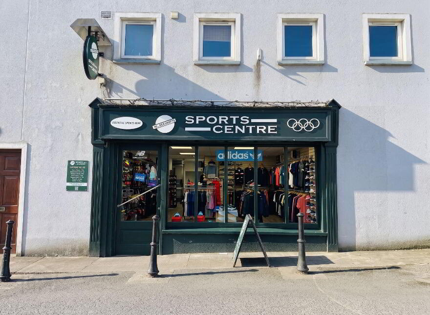 McDermott's Sports Centre, 2 Dawson Lane, Monaghan, H18YY19