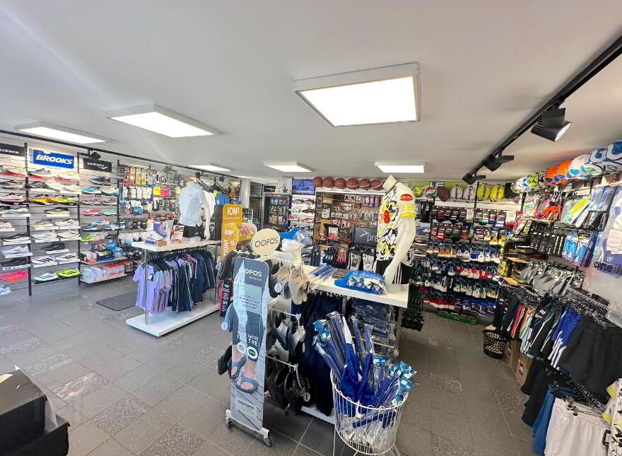 McDermott's Sports Centre, 2 Dawson Lane, Monaghan, H18YY19