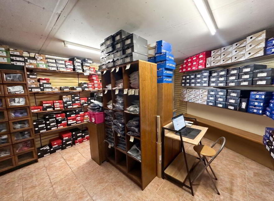 McDermott's Sports Centre, 2 Dawson Lane, Monaghan, H18YY19