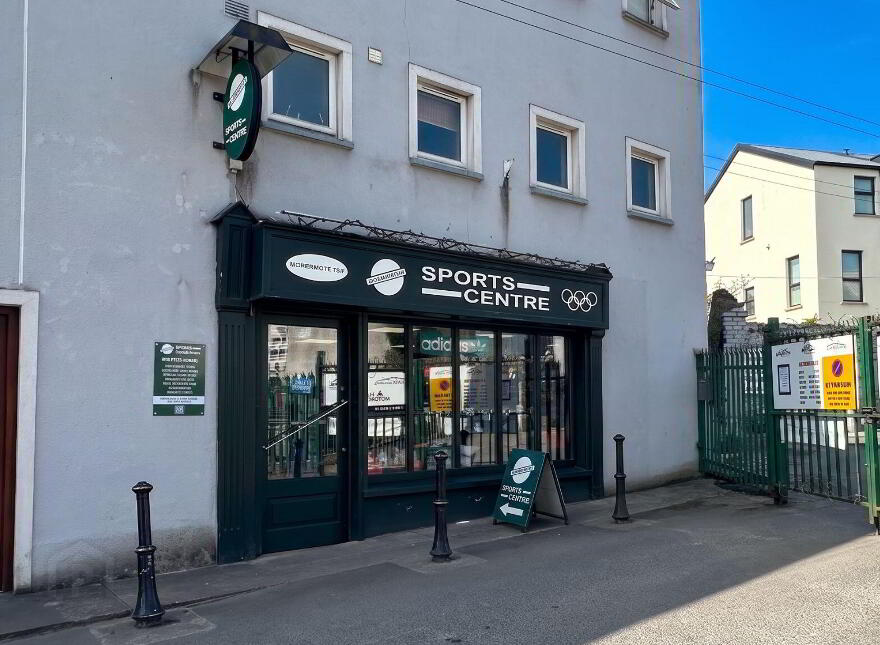 McDermott's Sports Centre, 2 Dawson Lane, Monaghan, H18YY19