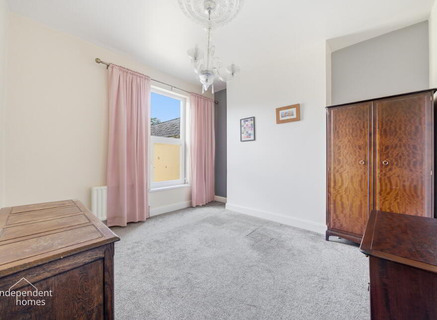 78 Curran Road, Larne, BT40 1BU