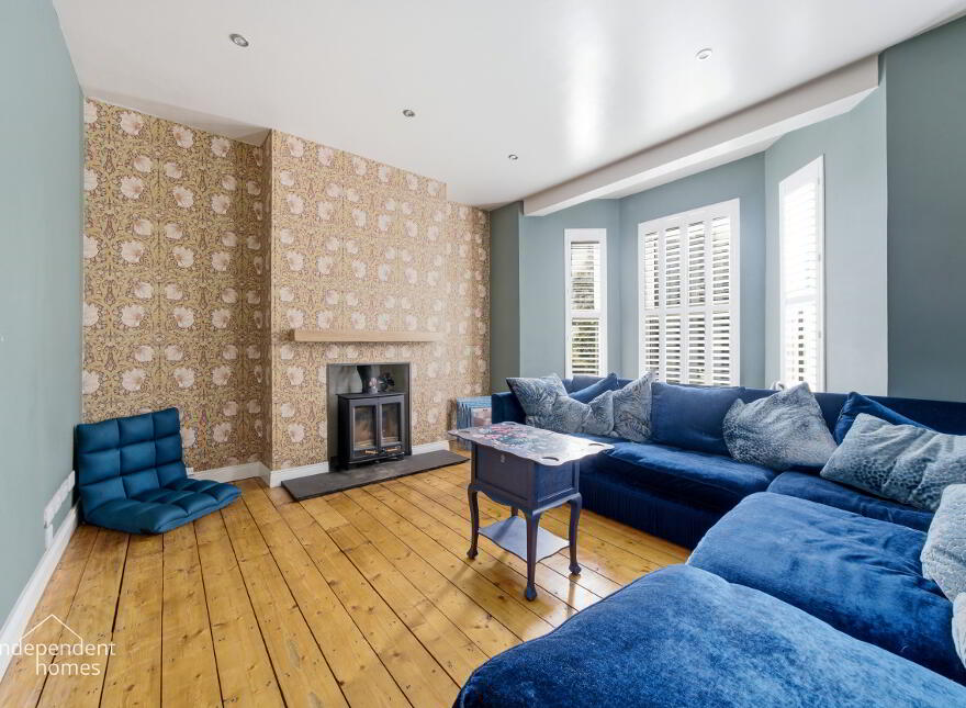 78 Curran Road, Larne, BT40 1BU