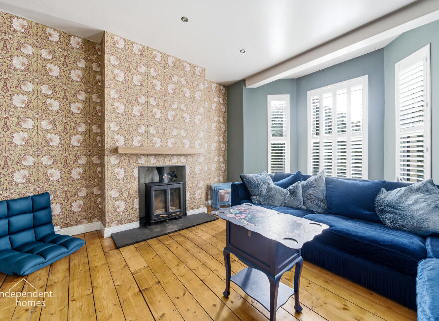 78 Curran Road, Larne, BT40 1BU