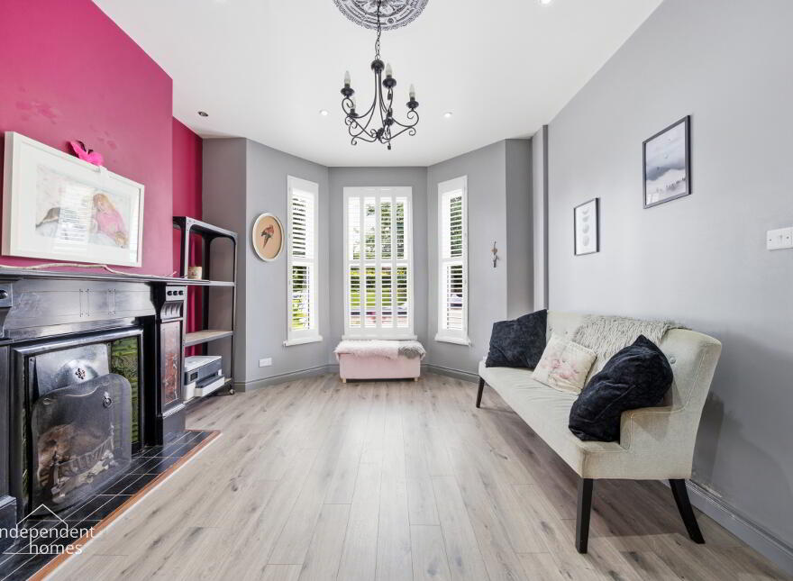 78 Curran Road, Larne, BT40 1BU