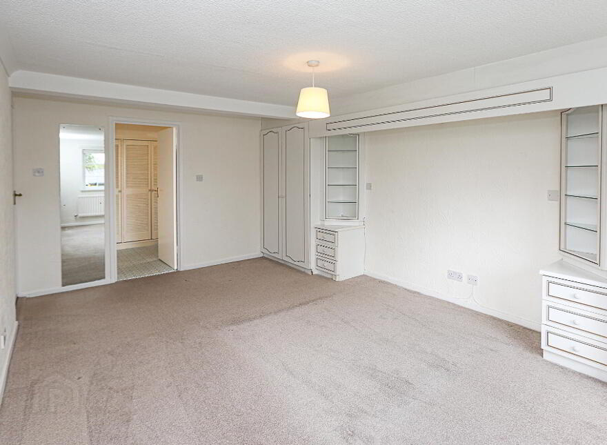 3 Sheridan Drive, Helens Bay, BT19 1LB