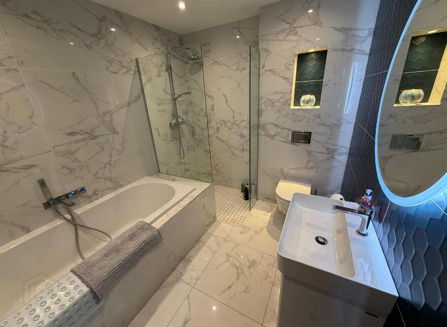 7, 69 The Montague, The Promenade, Portstewart, BT55 7AF